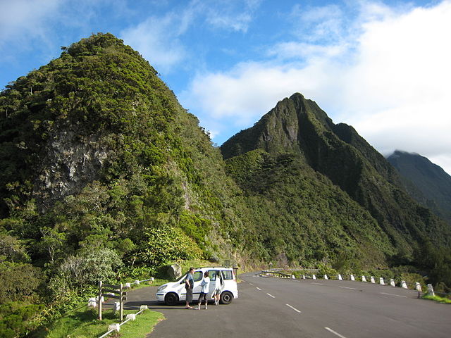 Une voiture et à vous les promenades à La Réunion